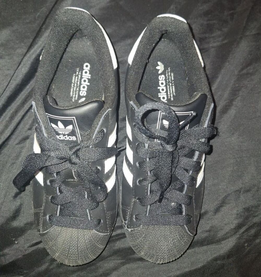 Adidas Superstar II Sneakers for men in white and black, size 7